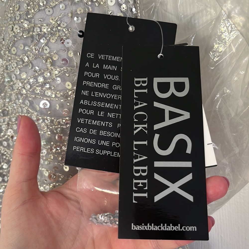 NWT sequined light gray dress - Picture 2 of 4